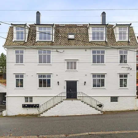 In And Pet Friendly Апартаменти *